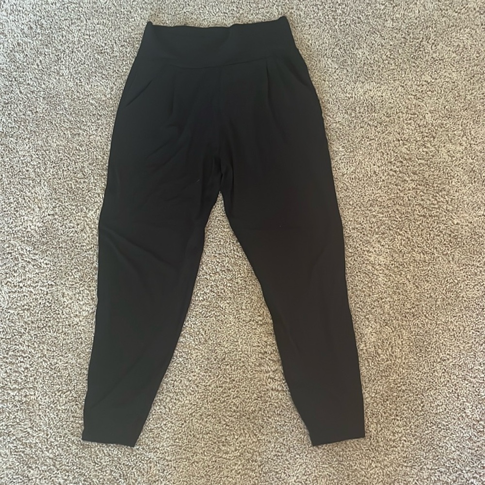 Black vuori joggers